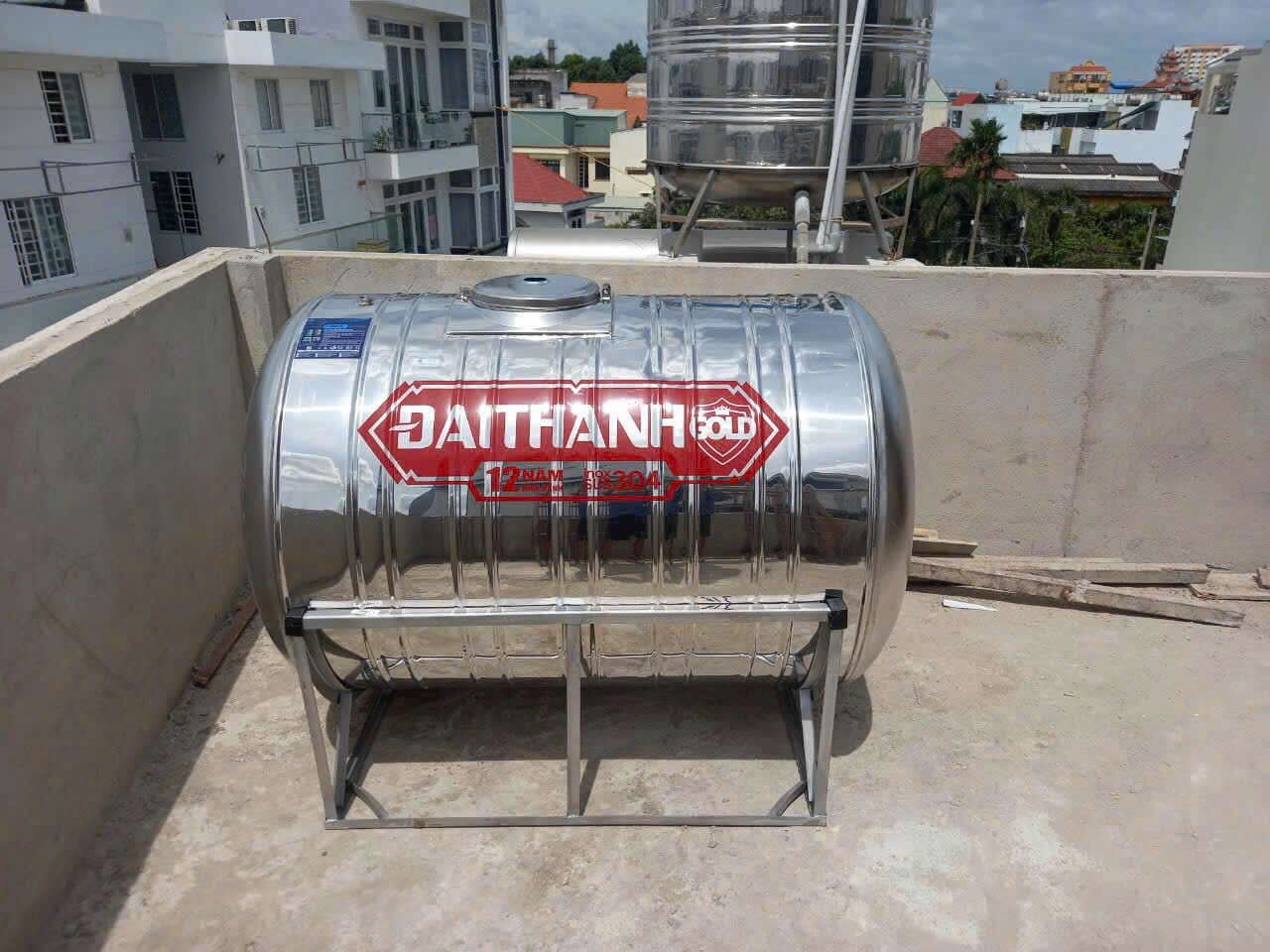 Bồn nước Inox (Chất liệu inox SUS 304)